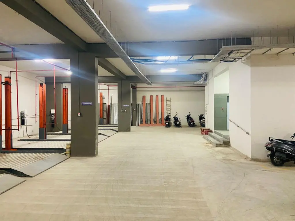 Tapas Elegance — covered car parking